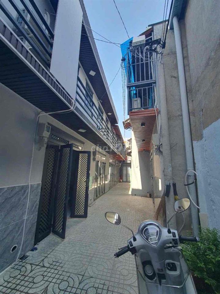 mình cần bán nhà nhỏ xinh