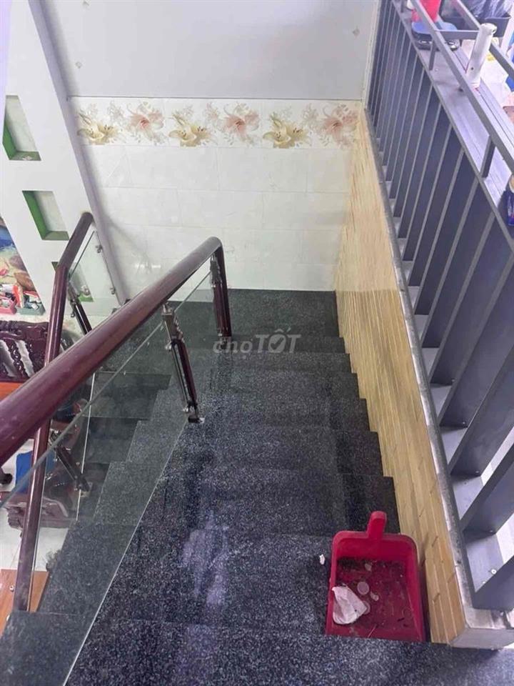 NHÀ TÂN THỚI NHẤT- ĐÔNG HƯNG THUẬN- HẺM XE HƠI- 56M2 -5TẦNG -GIÁ 5,7TY