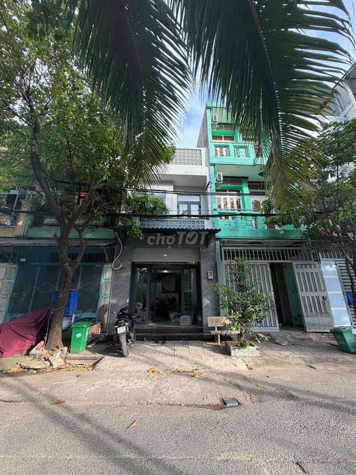 nhà đẹp Phường Tân Sơn, gần Deport Phạm Văn Bạch