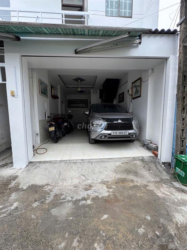cần bán để chuyển đến vị trí gần trường học của các con