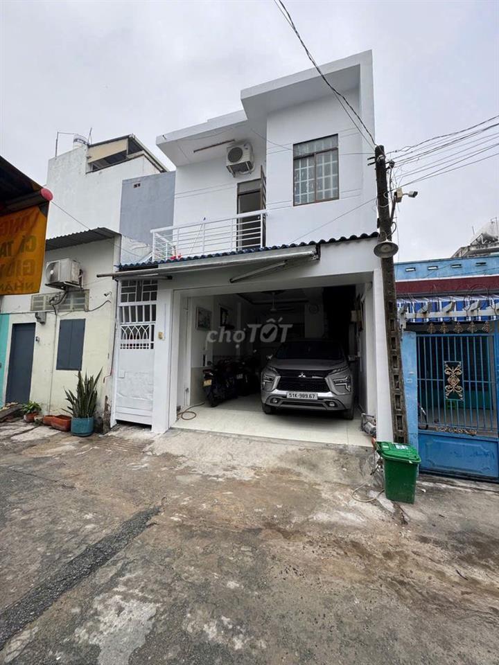 cần bán để chuyển đến vị trí gần trường học của các con