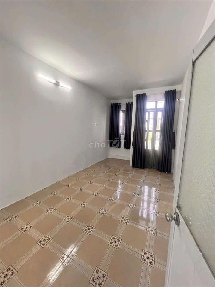 bán giúp căn nhà Thạnh Lộc 50(An Phú Đông),dt 3x12m