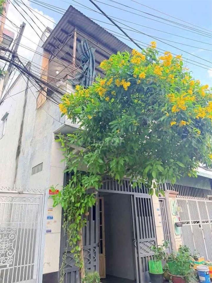 SHT HẺM 5M GẦN  BẾN XE BUÝT HIỆP THÀNH 
