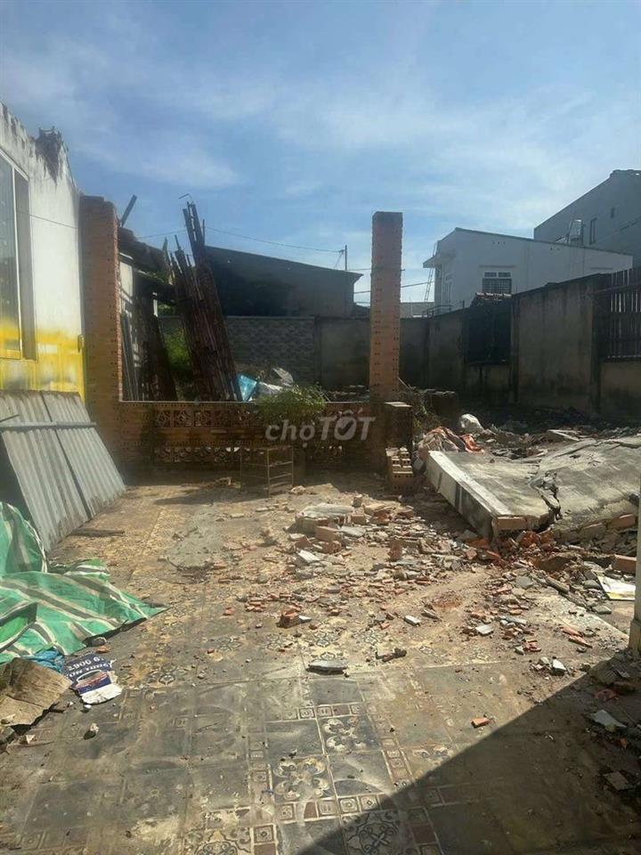 Hà Huy Giáp 1/ vào 30m ngay ngã 3 chợ đường