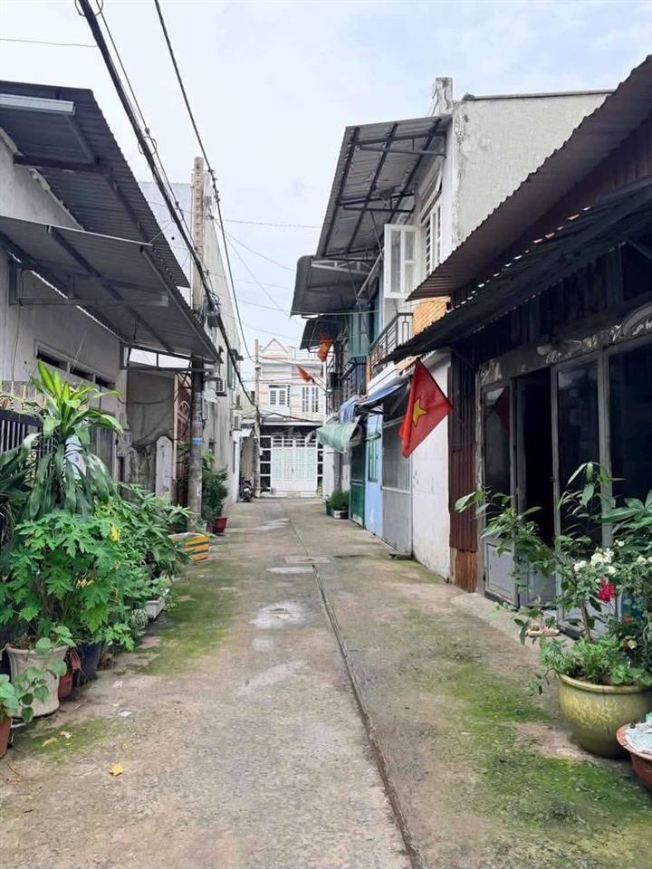 NHÀ  KÊ KHAI  4×17 TRỆT LẦU