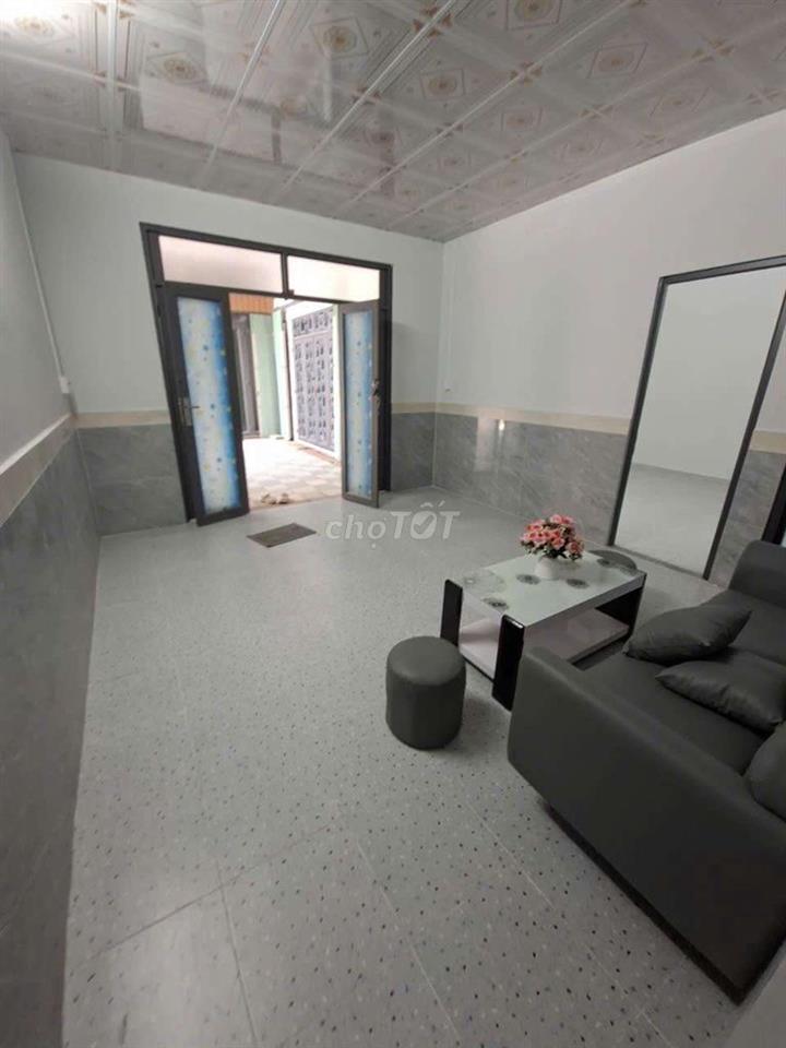 BÁN GẤP  HẺM XE HƠI  CẤP BỐN 2PN
