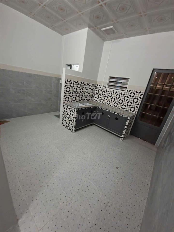 BÁN GẤP  HẺM XE HƠI  CẤP BỐN 2PN