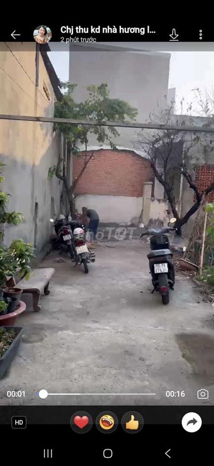 nhà SHR  cấp 4 ngay chợ Trần thị cờ