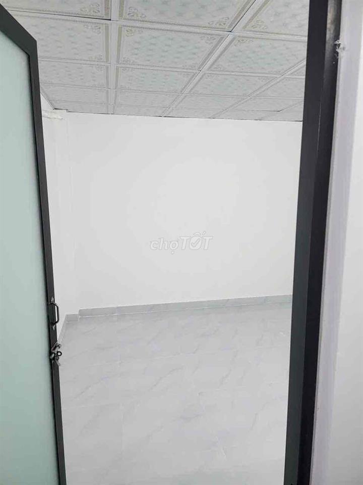 Bán Gấp Nhà SHR 5x13,Lửng,HXH,4tỷ150tr TL,1/ Thới An 11.TPHCM