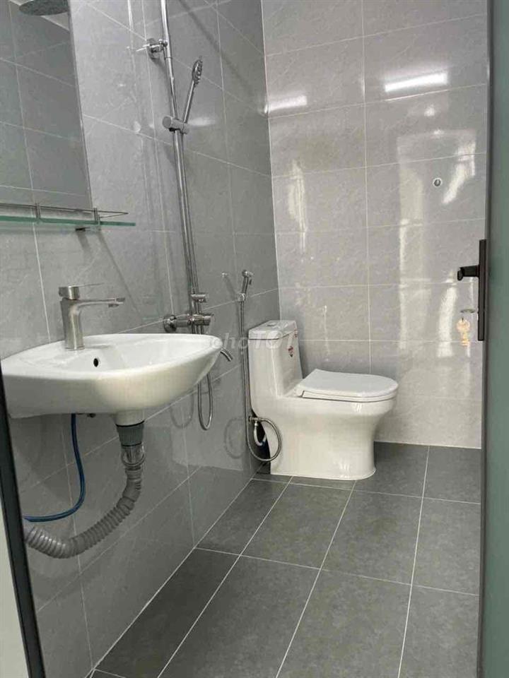Bán Nhà 4x10,đúc lửng,1tỷ850tr ,Sổ chung,Hiệp thành 43.q12