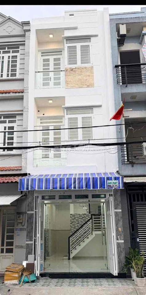 Bán Nhà MT Sổ Chung,3m50x10,3lầu,3tỷ180tr,MT Nguyễn Thị Thơi.Tphcm