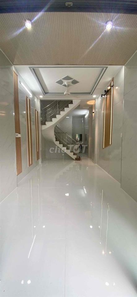 Bán Nhà Sổ Chung Sát MT hiệp thành 45,3.3x12,3lầu,2tỷ850tr,