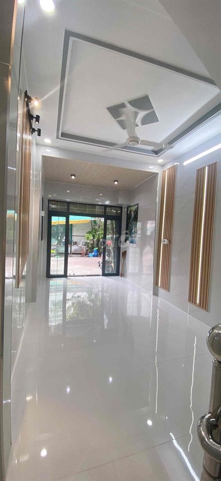 Bán Nhà Sổ Chung Sát MT hiệp thành 45,3.3x12,3lầu,2tỷ850tr,