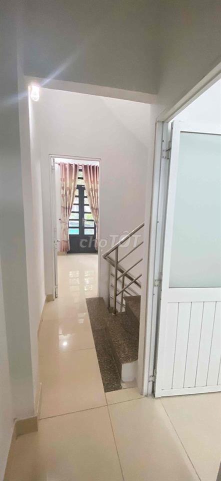 Bán Nhà Sổ Chung Sát MT hiệp thành 45,3.3x12,3lầu,2tỷ850tr,