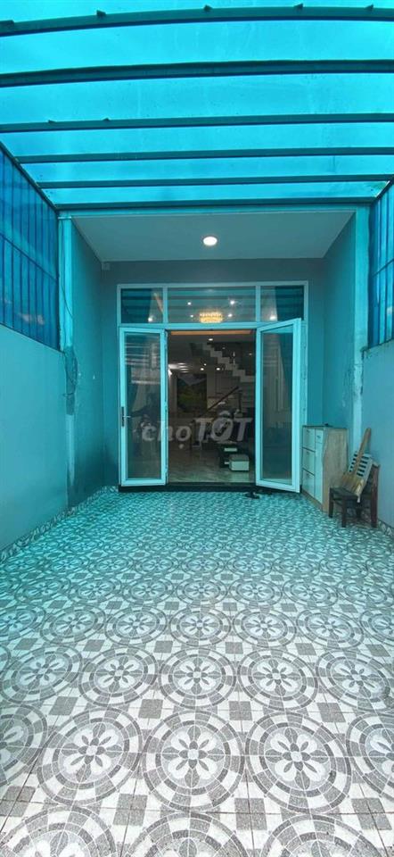Cho Thuê Nhà Nguyên Căn 4x18,3 lầu,HXH,10tr/th,2/ Ngắn Lê văn khương.