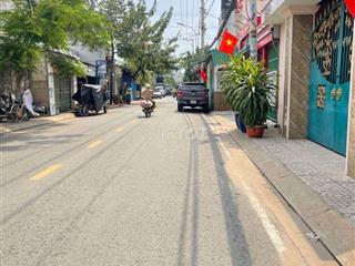 GIẢM 300TR-BÁN NHÀ 2 TẦNG-HẺM XE HƠI-5.6X10-TÂN THỚI HIỆP20-QUẬN 12.