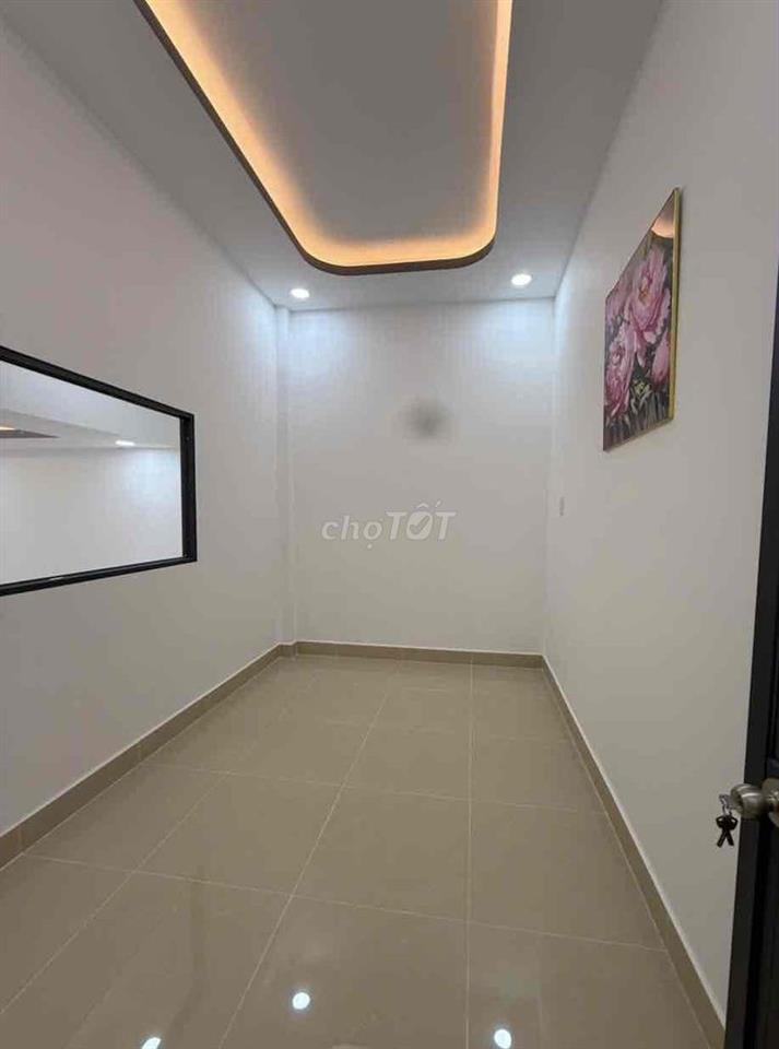 nhà 3PN, đường thông, khu dân cư