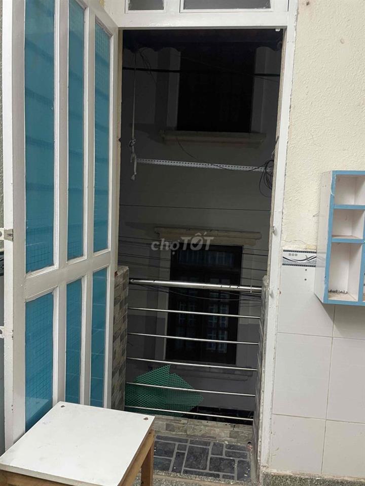 cần bán nhà Quận 12