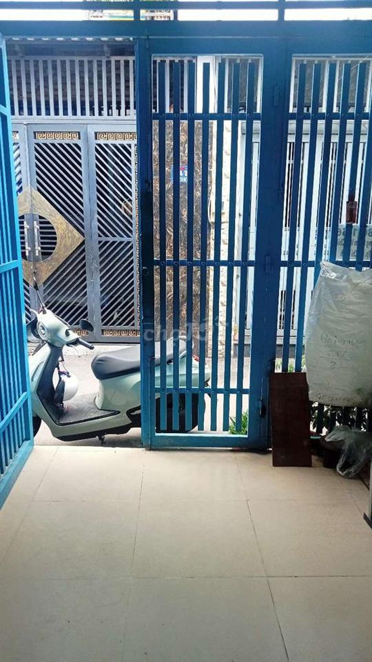 Nhà xinh hẻm thông gần chợ