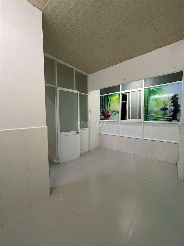 Nhà xinh hẻm lớn
