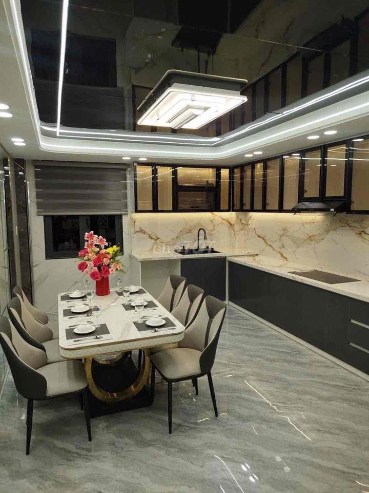Bán nhà Cao Cấp Thới An