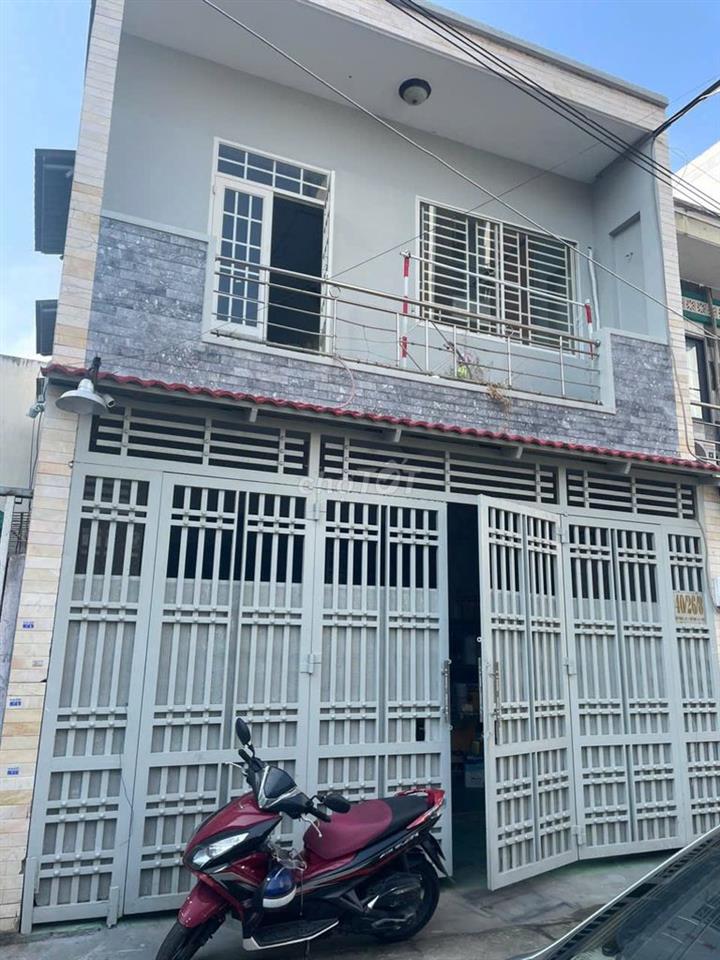 Bán đất tặng nhà hẻm xe hơi 6m
