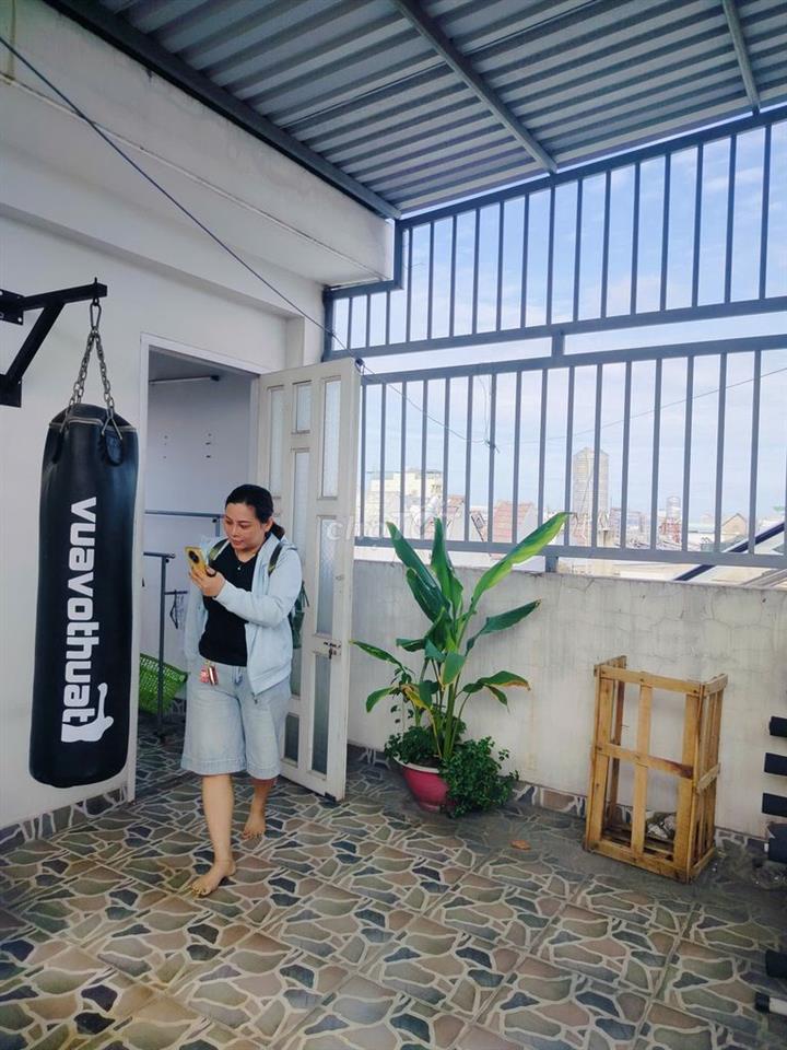 Chính chủ bán nhà phố đẹp – Hẻm ô tô – Nhà rộng, khu dân cư yên tĩnh