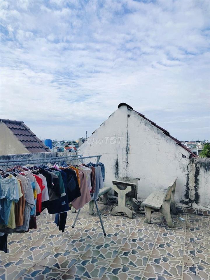 Chính chủ bán nhà phố đẹp – Hẻm ô tô – Nhà rộng, khu dân cư yên tĩnh