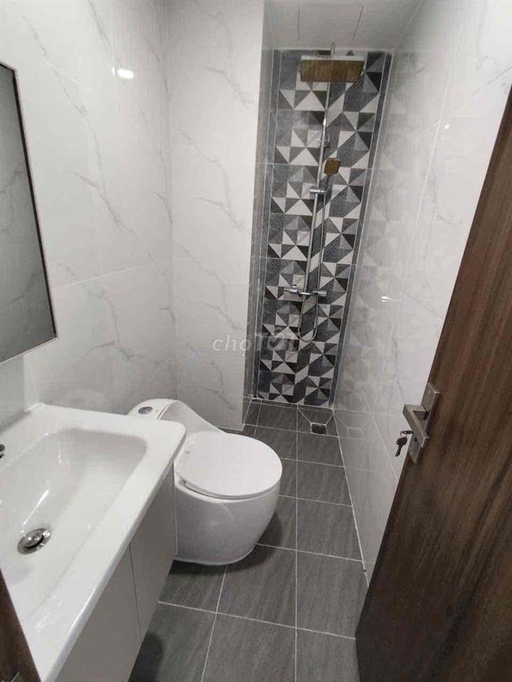 Bán nhà cách chợ thạnh xuân 100m shr 4,7 x12m nhà cấp 4 nhà nát