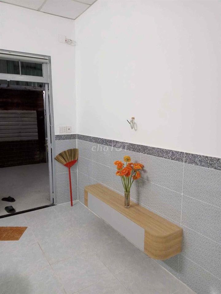 nhà vi bằng thạnh lộc 37 giá 800tr diện tích 3,5 x10 nhà cấp 4