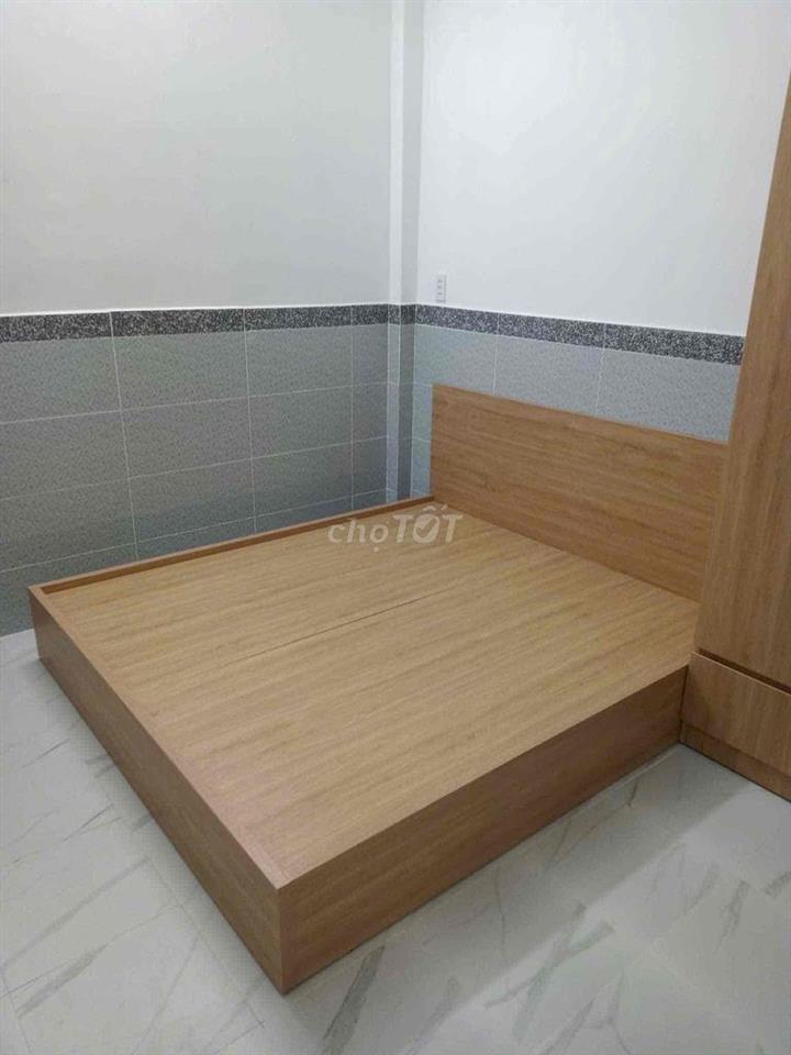 nhà vi bằng thạnh lộc 37 giá 800tr diện tích 3,5 x10 nhà cấp 4