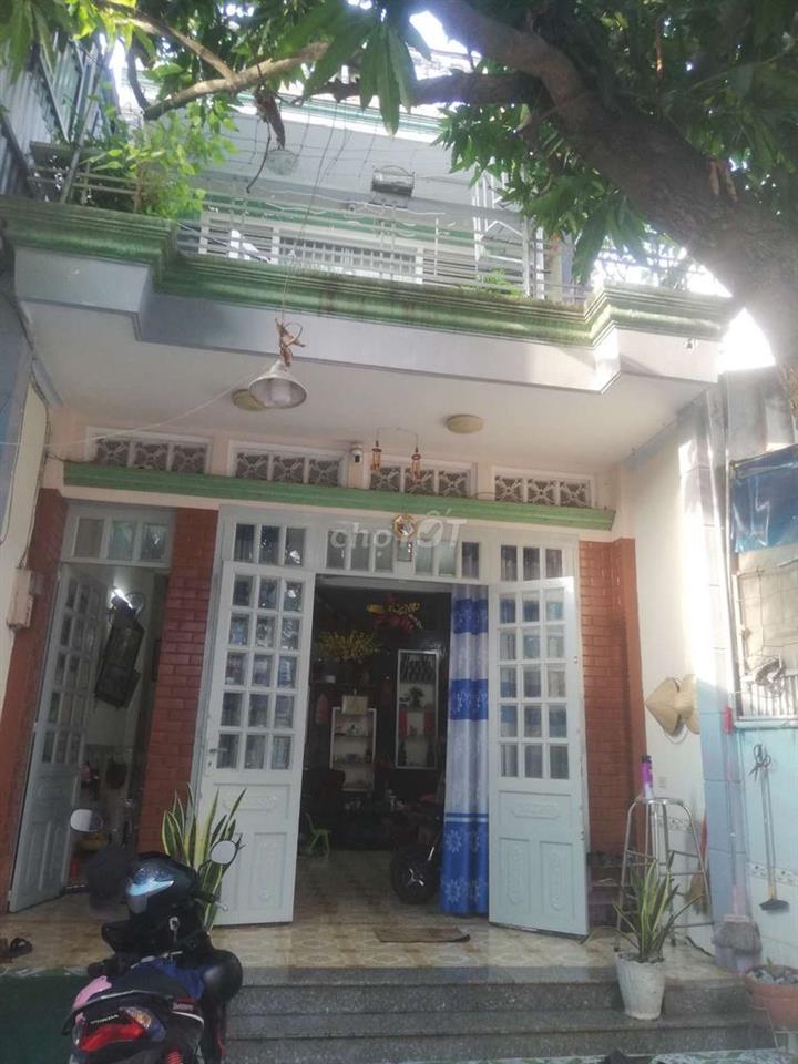 Nhà bán mặt tiền đường TA 10  Phuong Thoi An Q12 dt 120m