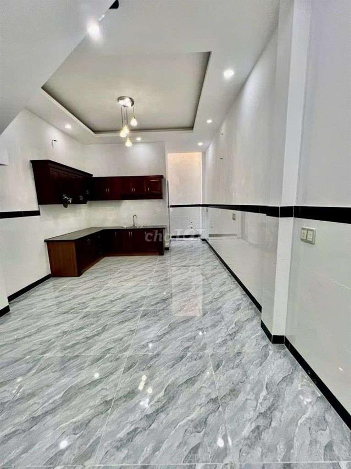 BÁN NHÀ 3 TẦNG DTSD 164 NGAY CHỢ HẺM XE HƠI ĐƯỜNG NGUYỄN THỊ BÚP