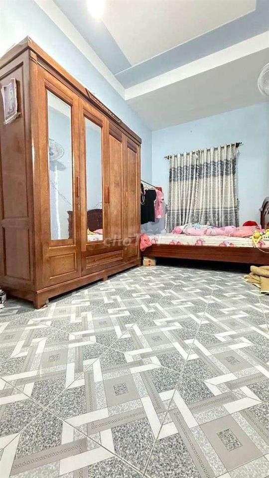 BÁN NHÀ 3 TẦNG DT 4 X27 HẺM XE HƠIĐƯỜNGHUỲNHTHỊHAI PHƯỜNGTÂNCHÁNHHIỆP