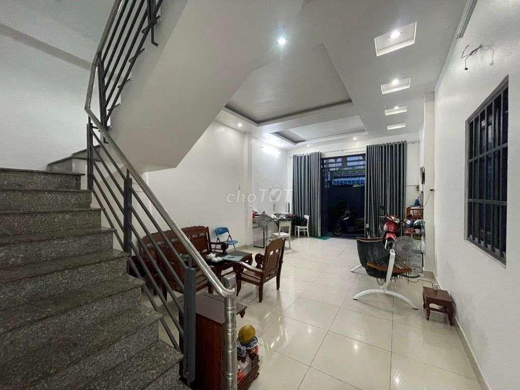 BÁN NHÀ 2 TẦNG BTCT ĐÚC DT 5X20 ĐƯỜNG ĐÔNG BẮC PHƯỜNG TRUNG MỸ TÂY 