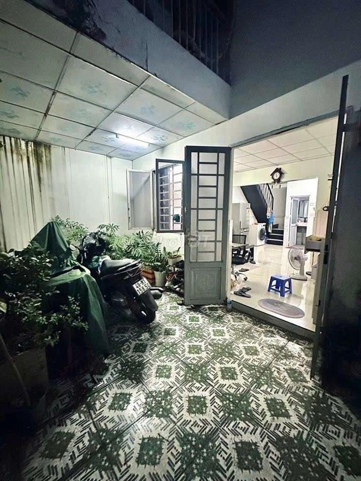 BÁN NHÀ 2 TẦNG BTCT ĐÚC ĐƯỜNG LÊ VĂN KHƯƠNG PHƯỜNG HIỆP THÀNH CŨ 