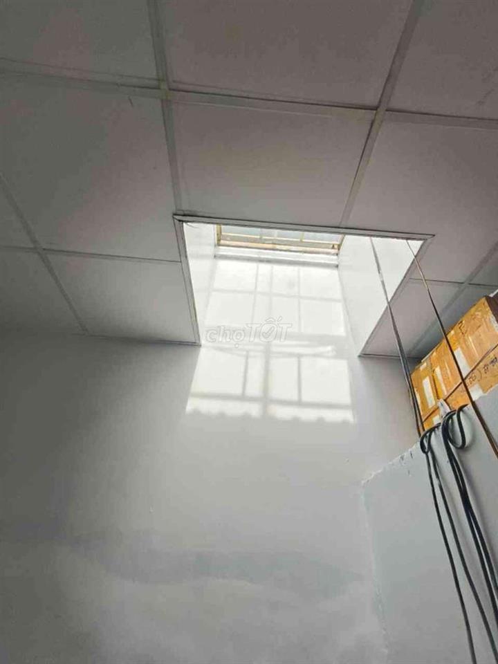 BÁN NHÀ CẤP BỐN CÓ GÁC LỬNG HẺM XE HƠI ĐƯỜNG NGUYỄN THỊ KIỂU