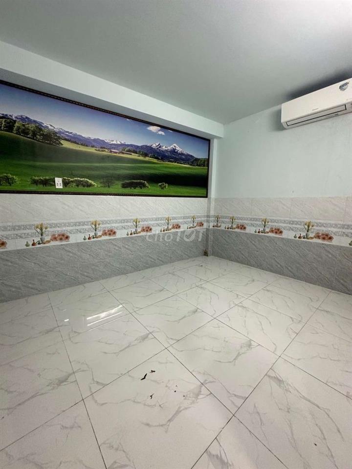 BÁN NHÀ ĐẸP KIÊN CỐ DT 4,3X19 ĐƯỜNG LÊ VĂN KHƯƠNG PHƯỜNG THỚITÂNHIỆP