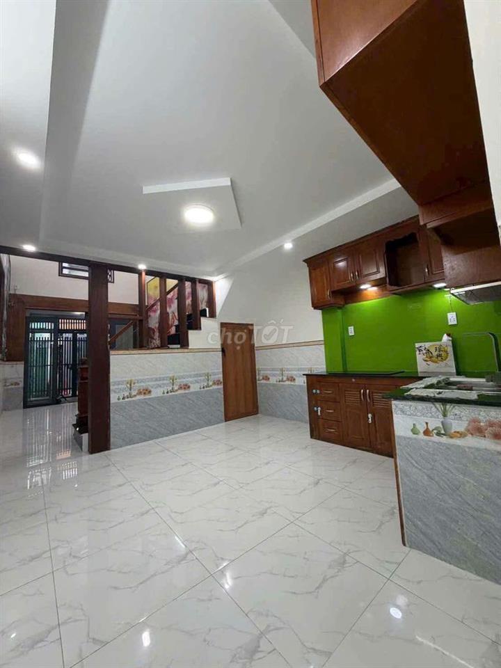 BÁN NHÀ ĐẸP KIÊN CỐ DT 4,3X19 ĐƯỜNG LÊ VĂN KHƯƠNG PHƯỜNG THỚITÂNHIỆP