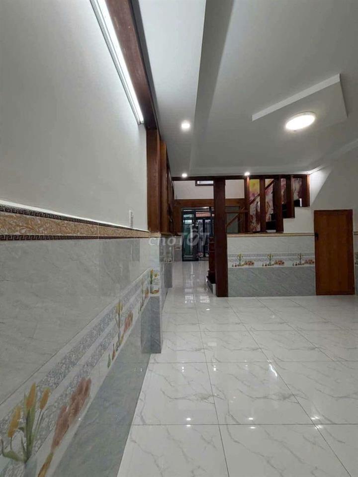 BÁN NHÀ ĐẸP KIÊN CỐ DT 4,3X19 ĐƯỜNG LÊ VĂN KHƯƠNG PHƯỜNG THỚITÂNHIỆP