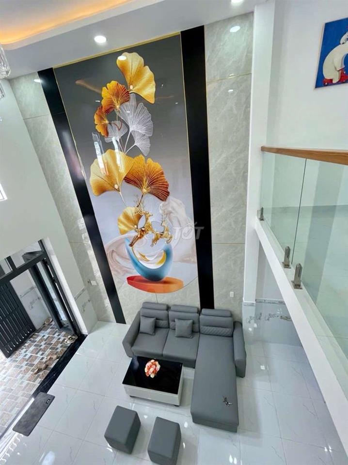 BÁN NHÀ ĐẸP 2 TẦNG KIÊN CỐ NGAY CHỢ ĐƯỜNG LÊ VĂN KHƯƠNG TÂN THỚI HIỆP