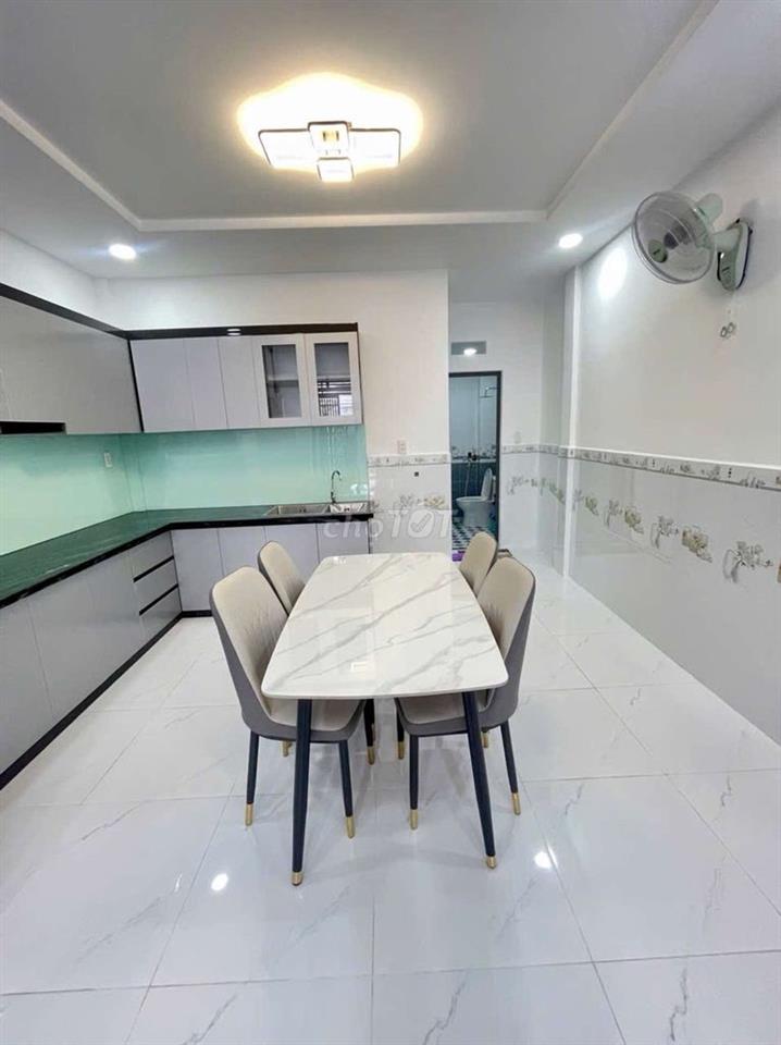 BÁN NHÀ ĐẸP 2 TẦNG KIÊN CỐ NGAY CHỢ ĐƯỜNG LÊ VĂN KHƯƠNG TÂN THỚI HIỆP