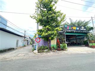 BÁN NHÀ CÓ GÁC LỬNG HẺM XE TẢI THÔNG DT 5X22 ĐƯỜNG PHAN VĂN HỚNBÀĐIỂM