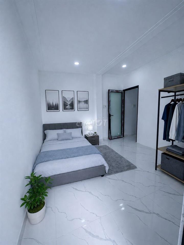 BÁN NHÀ MỚI XÂY CÁCH LÊ THỊ RIÊNG 5 PHÚT ĐI XE , GIÁ 888 TRIỆU !!