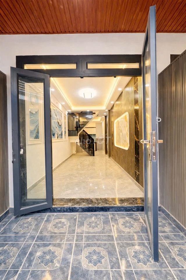 1 TỶ 68 KHÔNG THÊM XU NÀO , NHÀ GẦN SIÊU THỊ METRO Q12 LÊ VĂN KHƯƠNG