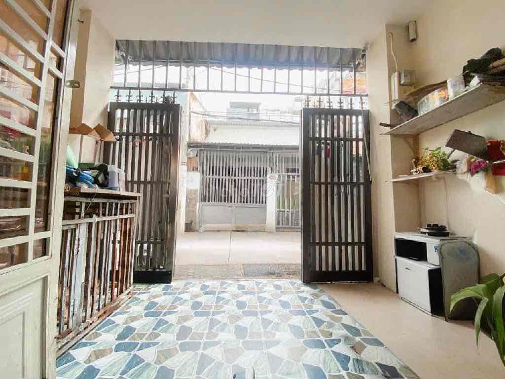 Hẻm xe hơi tránh thông 60M2 Lê Thị Riêng- Thới An Giáp Gò Vấp