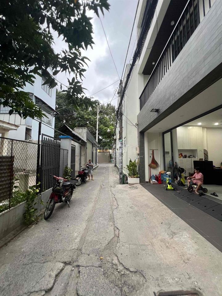 chủ dễ tính cần bán nhà cấp 4