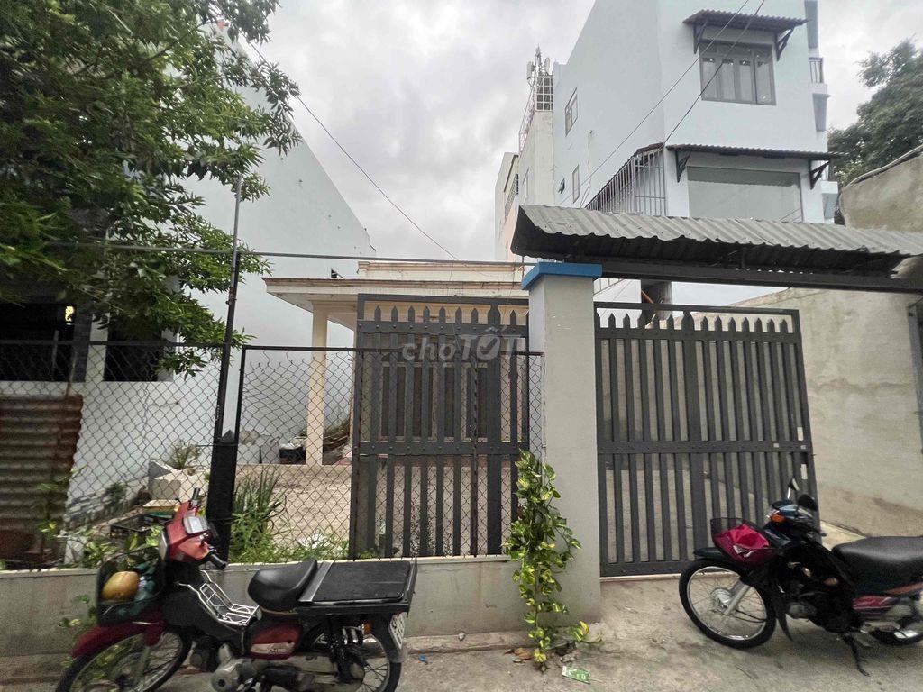chủ dễ tính cần bán nhà cấp 4