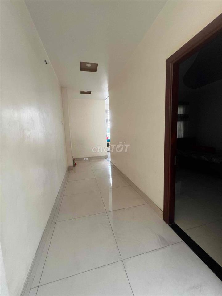 chủ de(~ tính cần cho thuê nhà dài hạn