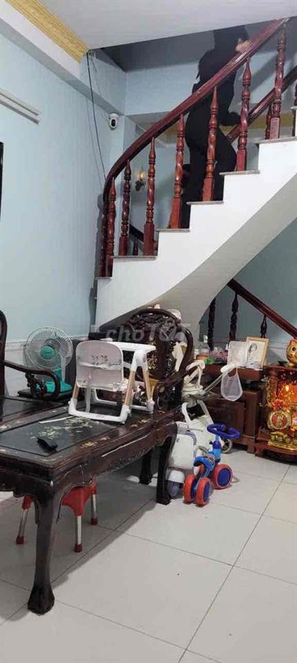 chủ dễ tính cần cho thuê nhà cố định lâu dài